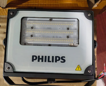 LED Light - 100 watt 400 lux